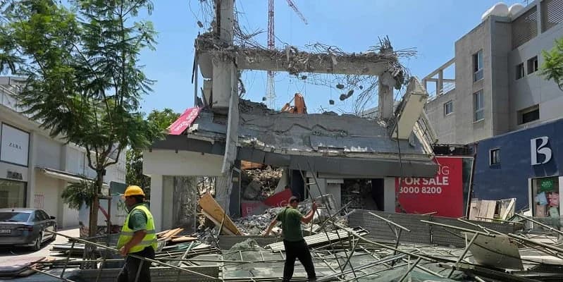 Λευκωσία: Παράνομη η κατεδάφιση κτιρίου στην Μακαρίου