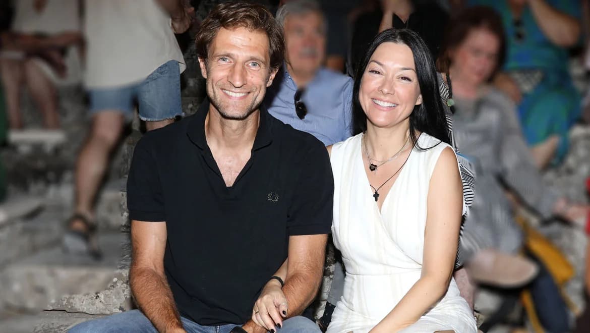Maximos Moumouris und Nadia Giannakopoulou: Seltener öffentlicher Auftritt in Epidauros
