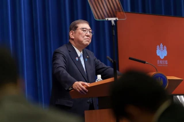 日本首相否认辞职传闻