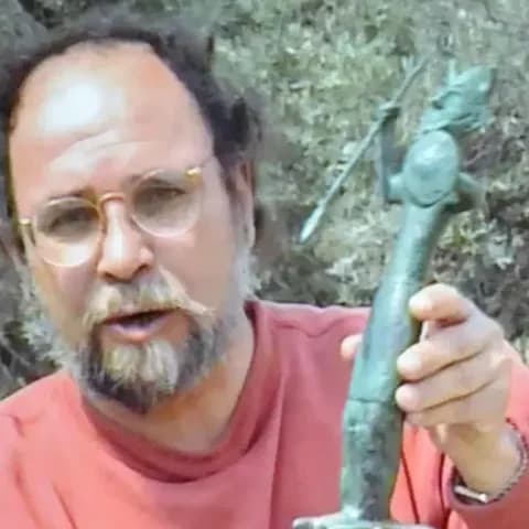 פאבלוס פאבלו: פרידה מאנדרוס פבלידיס