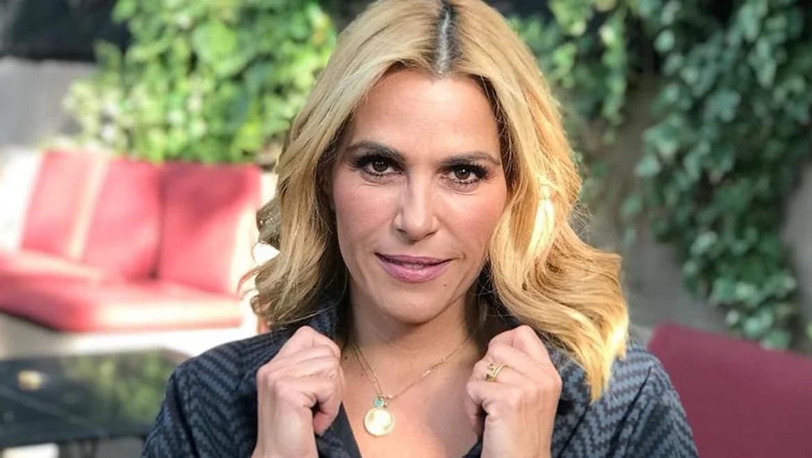 Jenny Botsi celebra su 53 cumpleaños con amigos