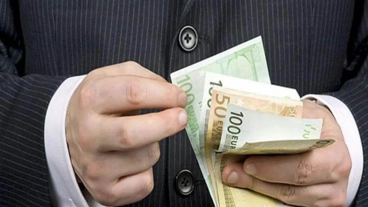 Οι Κύπριοι προτιμούν τις μεταφορές πιστώσεων για πληρωμές