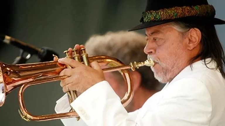 Fallece el músico de jazz ganador del Grammy Chuck Mangione a los 84 años