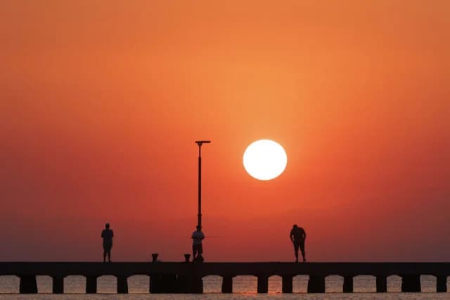 Ática: Altas temperaturas incluso después de medianoche