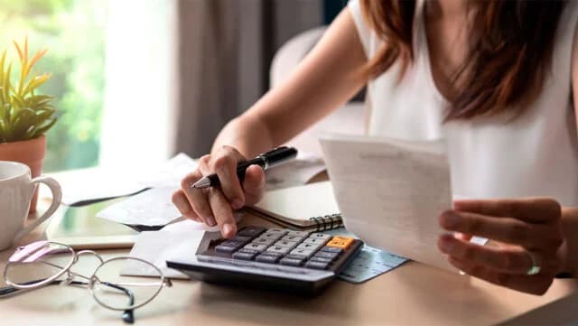 ΕΦΚΑ: Λάθη στο 50% των συντάξεων – Ποιοι θα επιστρέψουν χρήματα