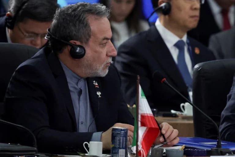 Ιράν: Συνάντηση με Ευρωπαίους για τα πυρηνικά στην Κωνσταντινούπολη
