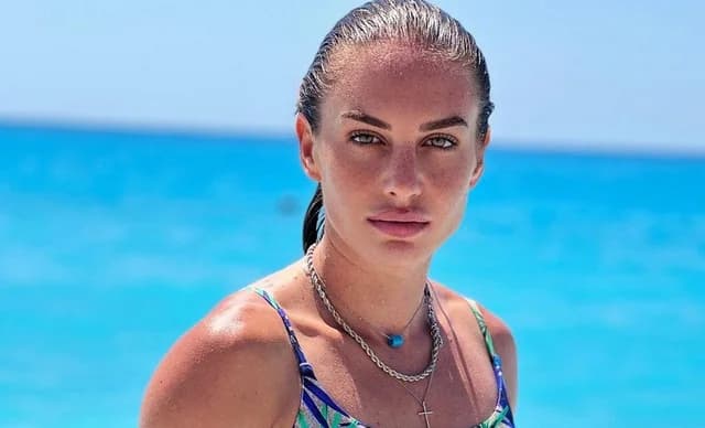 Katerina Dalaka Injured at Home – Tooth Broken