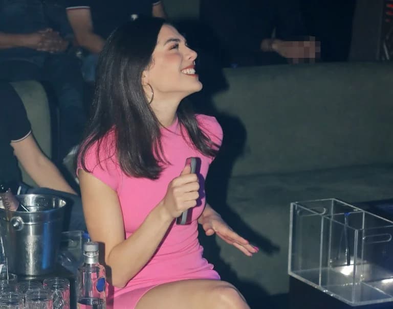 מלינה ניקולאידי: סיימה את לימודי הדרמה בלונדון לאחר הפרידה