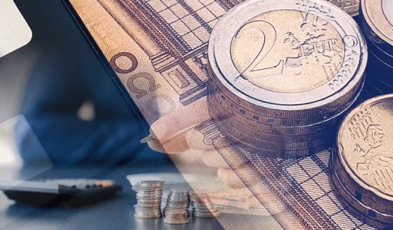 Καθίζηση στους μισθούς: Απώλειες 32,8% σε 15 χρόνια