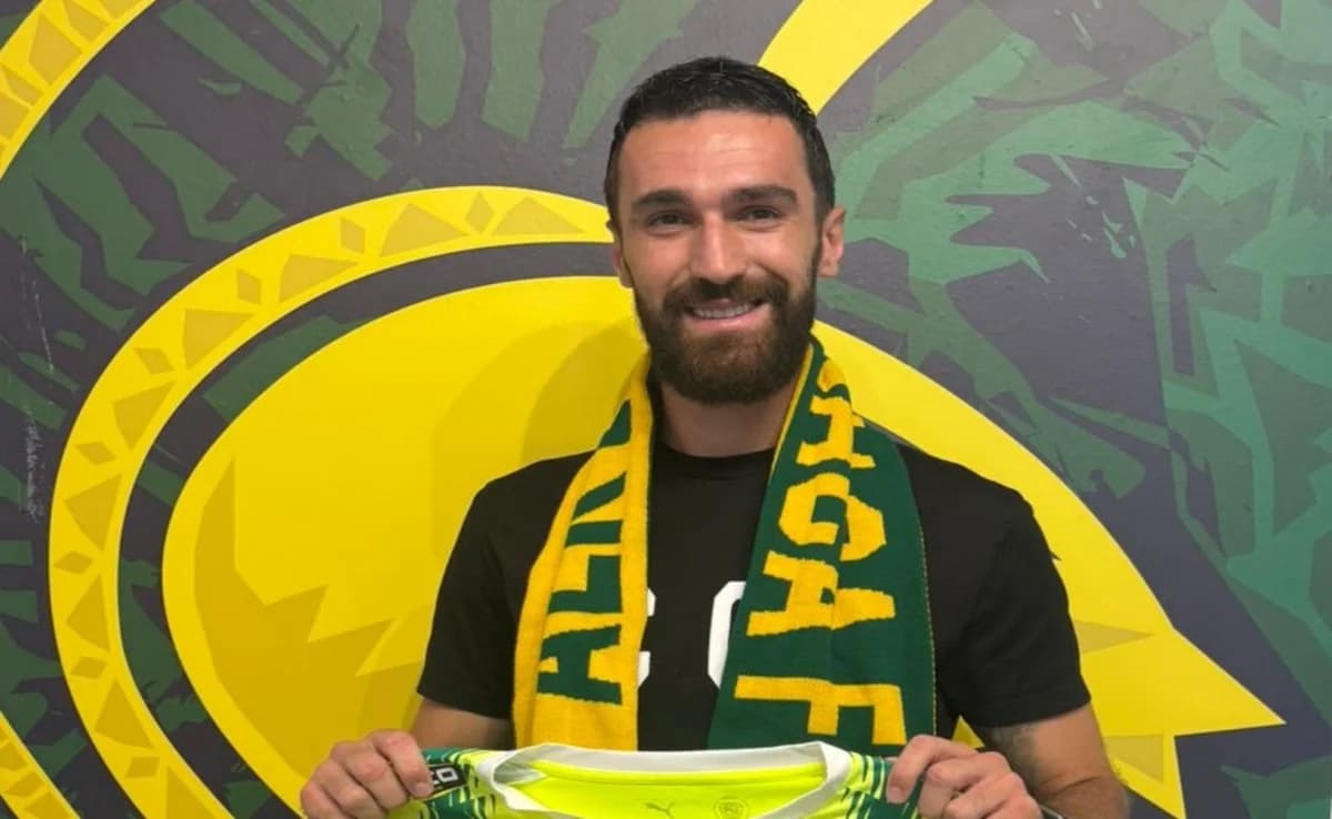 AEK Larnaka: Verpflichtung von Riad Bajic bekannt gegeben