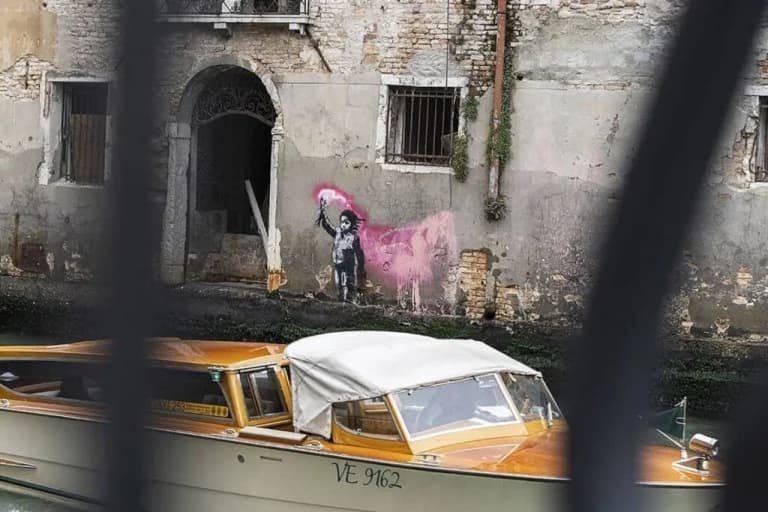 Venice: Banksy's 'Migrant Child' to be Restored Despite Opposition