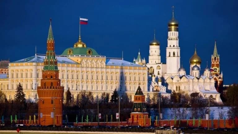 Kremlin: Kiev y Occidente rechazan la diplomacia para la resolución de Ucrania