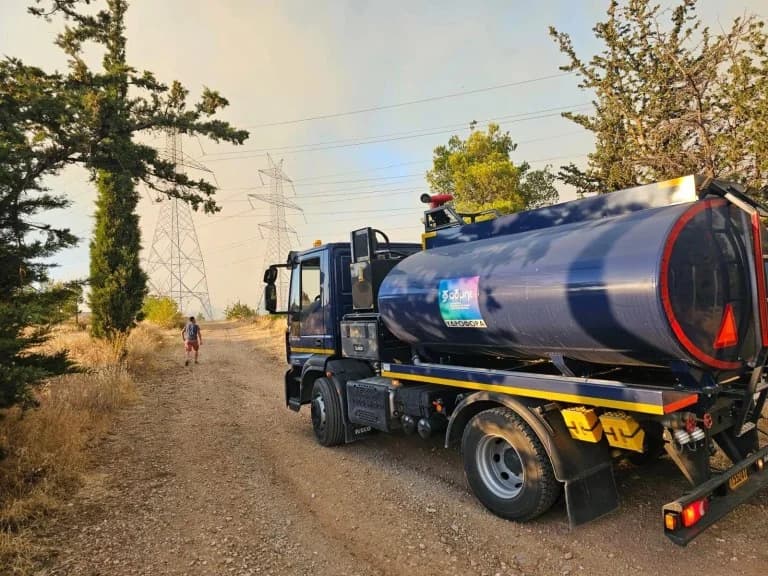 המאבק הכפול של ADMIE: שריפה בקריונרי ואיום בהפסקת חשמל