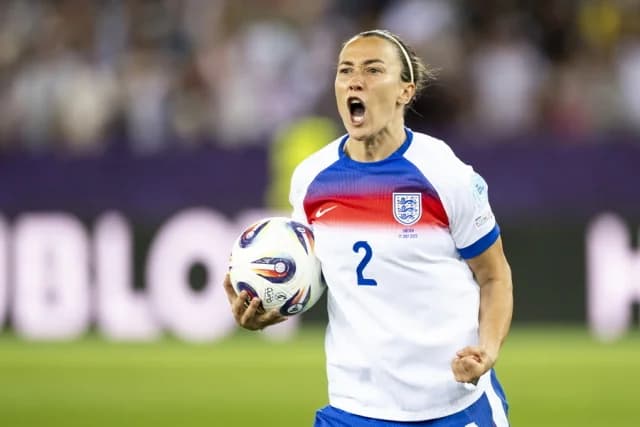 Euro 2025: Lucy Bronze spielte mit Schienbeinbruch