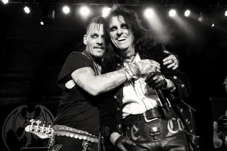 Johnny Depp: Überraschungsauftritt bei Konzert für Ozzy Osbourne