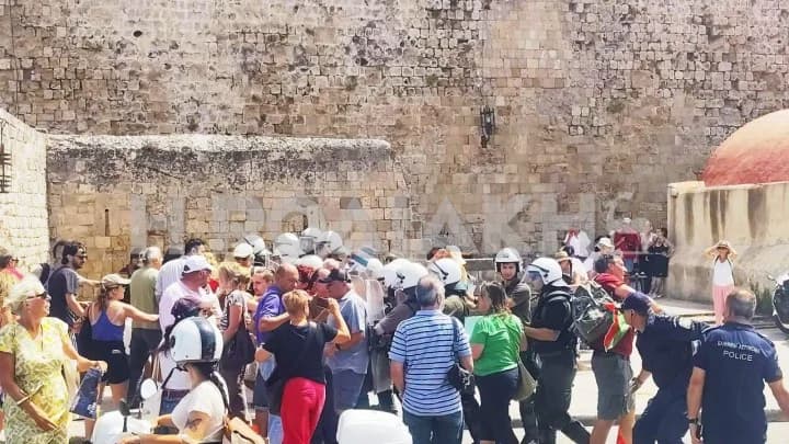 Tension and Arrests at Rhodes Port Upon Arrival of Israeli Tourists