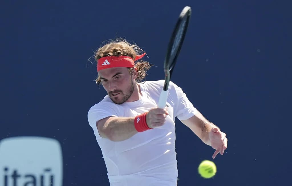 Stefanos Tsitsipas: Rückkehr zu Apostolos und die bevorstehenden Herausforderungen