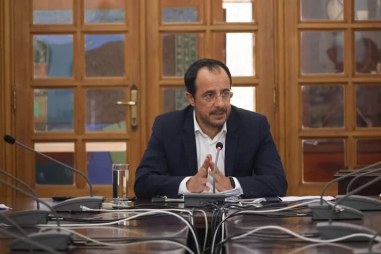 Президент примет решение о множественных пенсиях в ближайшее время