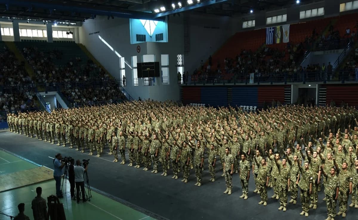 2025 ESSO 士兵宣誓就职 – 国防部长致辞