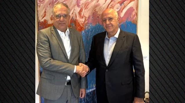 Theodorikakos se reúne con el presidente de SEV sobre economía