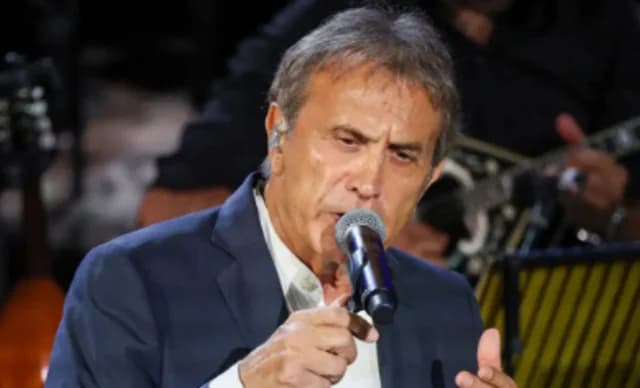 Giorgos Dalaras: 'Die Hälfte der Lieder ist Müll'