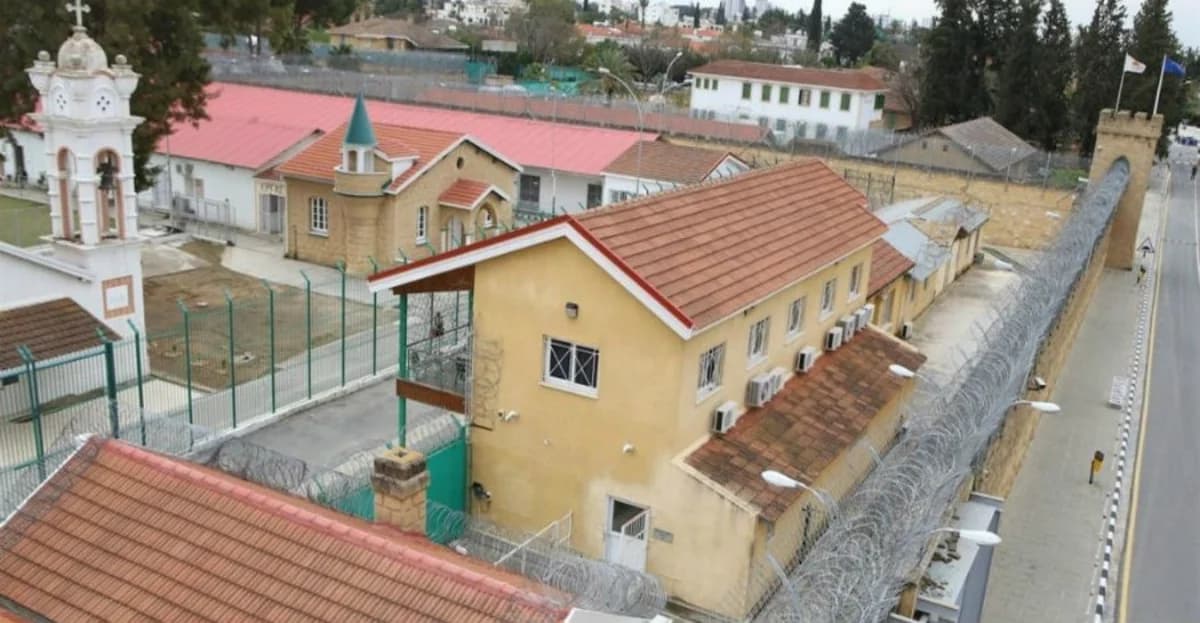 Legal Service: Unprecedented Murder Case in Central Prisons