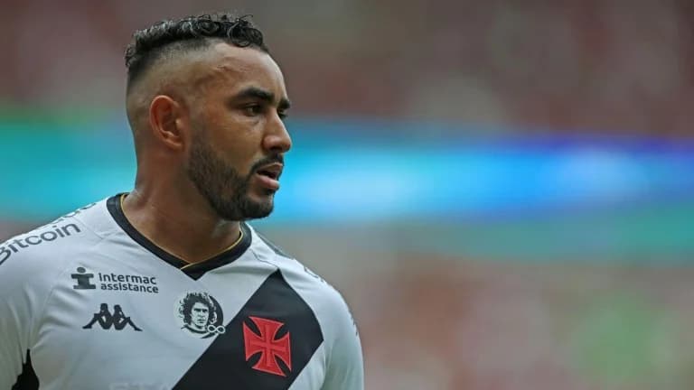 Dimitri Payet Accused of Psychological Abuse in Brazil