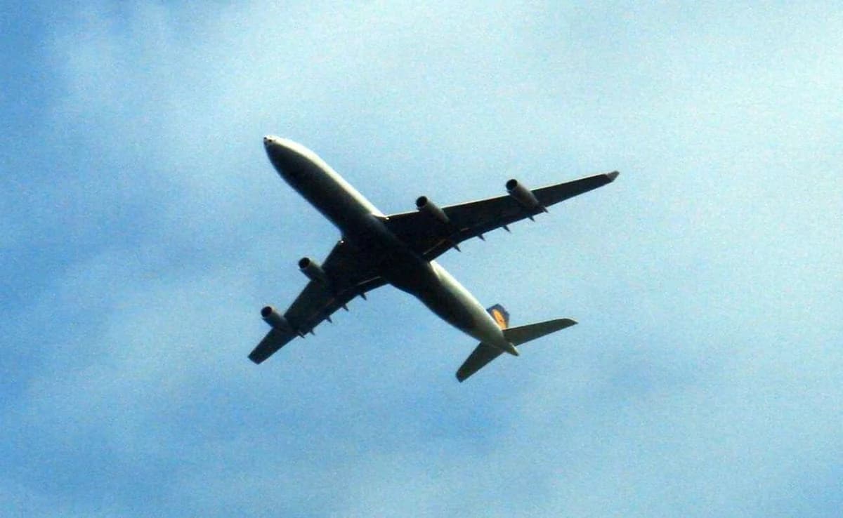Fin del límite de 100 ml de líquidos en aviones: qué está cambiando