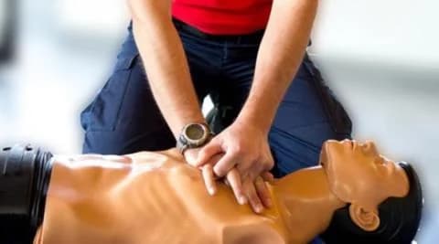 CFA: 600 entrenadores participan en cursos de primeros auxilios