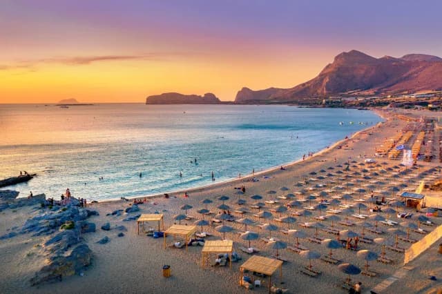 Crete and Naxos Among Top Destinations for American Travelers