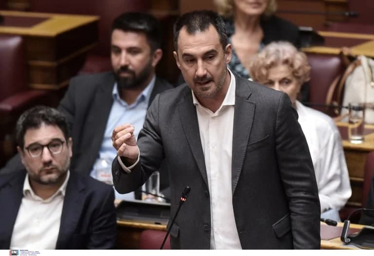 Carta de Haritsis a Kaklamanis: Denuncias de 'Desviaciones Institucionales' en el Parlamento