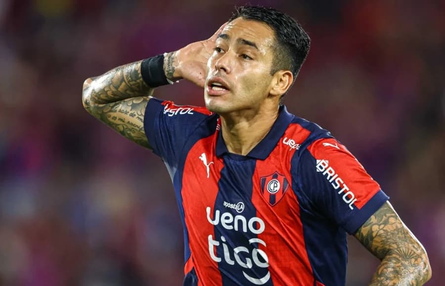 Sergio Araujo trifft erneut, Cerro Porteño an der Tabellenspitze