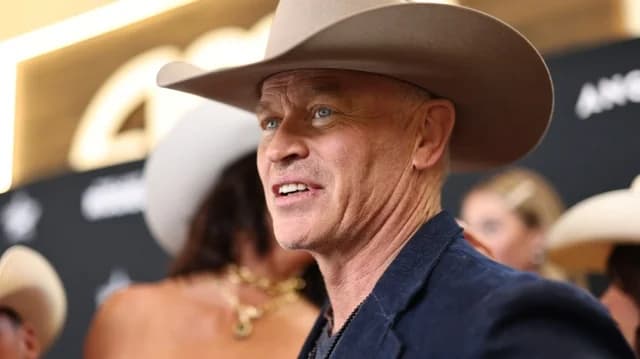 Neal McDonough: 'Ich wurde von Hollywood auf die schwarze Liste gesetzt, weil ich mich weigerte, Frauen zu küssen'