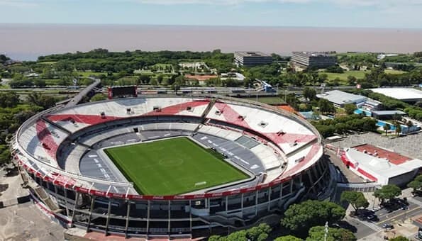 Argentina: Federation and Clubs Clash with Government Over Tax Law