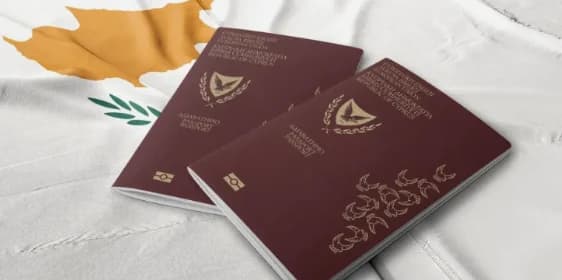 Tödliches Feuer: Anweisungen zum Ersetzen von Personalausweis und Reisepass
