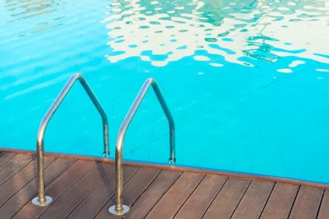 Chalkidiki: Staatsanwaltschaftliche Ermittlungen zum Tod eines 8-jährigen Mädchens in einem Camp