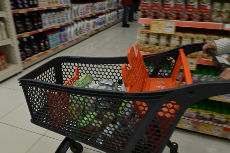 Demokratiebewegung: Hohe Inflation und hohe Preise erfordern politischen Wandel