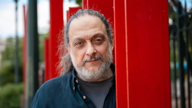 הסופר מרקוס קריטיקוס נפטר בגיל 57