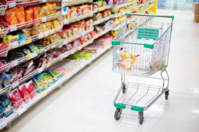 La inflación de Grecia alcanza el 3,7% en julio, superando de nuevo el promedio de la Eurozona