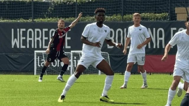 Bologna - Levadiakos 3-2: Freundschaftsspiel Ergebnis