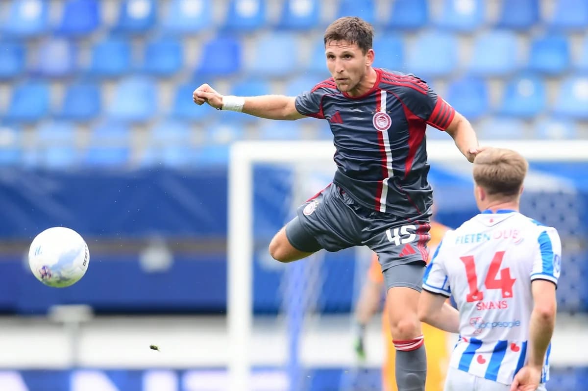 Olympiacos trennt sich im Freundschaftsspiel 1:1 von Heerenveen (Video)