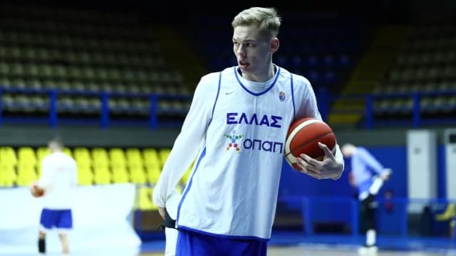 Aris: Verpflichtet Giorgos Tanoulis leihweise von Olympiacos