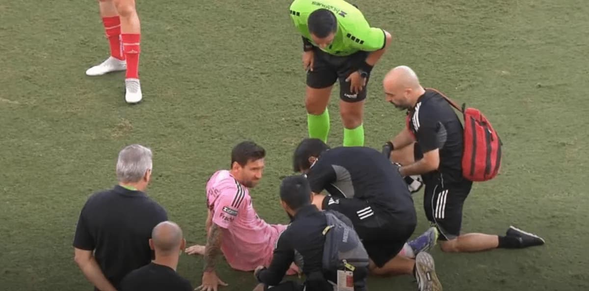 Lionel Messi Forzado a Salir Tras Dura Entrada en Partido del Inter Miami (video)