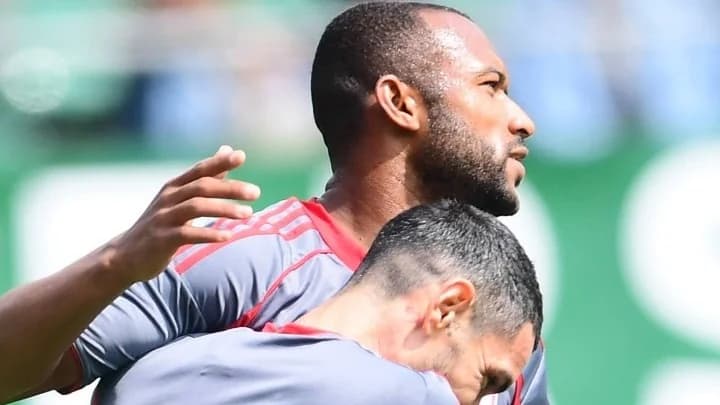 אולימפיאקוס מנצחת במשחק ידידות 3-2 את דן האג עם שלושער של אל-קעבי