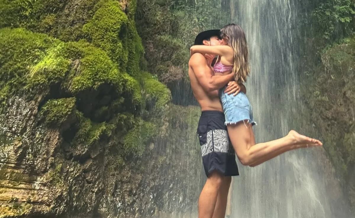Afroditi Liantou and Alexandros Skourletis: The passionate kiss that went viral on Instagram