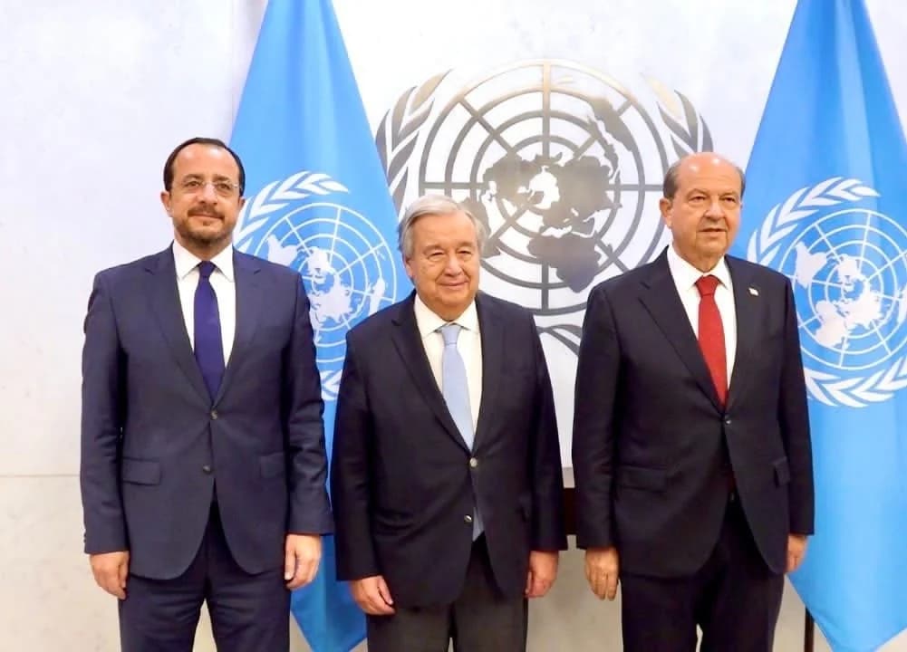 פניו הנפולות של טאטאר: ניתוח הפגישות בניו יורק