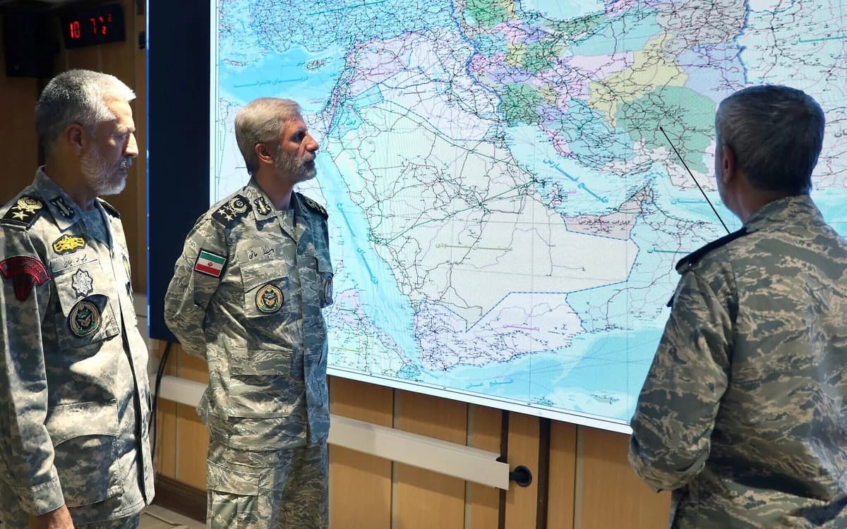 Irán Establece un Consejo de Defensa Nacional Tras Enfrentamientos con Israel