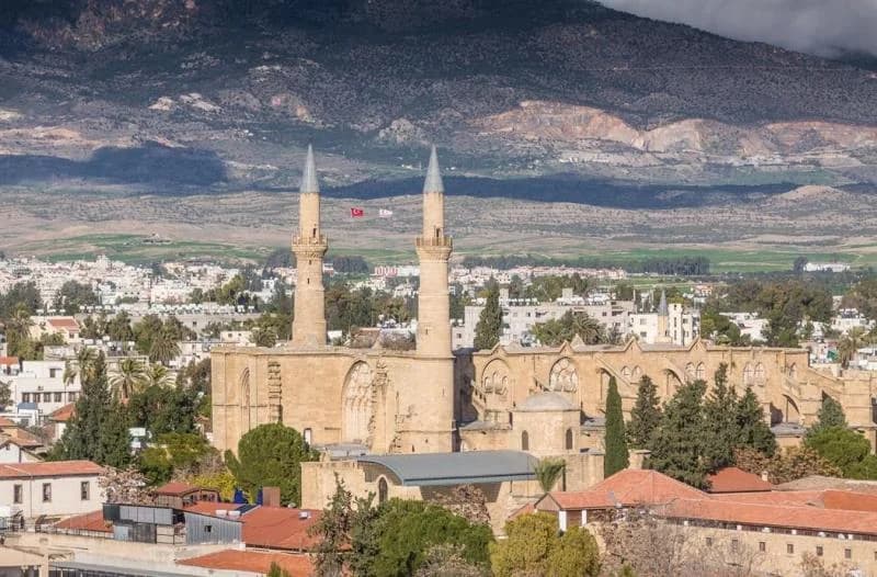 Αντίποινα για την κράτηση Αϊκούτ: Κράτηση πέντε Ε/κ στα κατεχόμενα