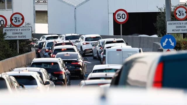 Attiki Odos: Retrasos debido a un accidente en el intercambio de Kifisias