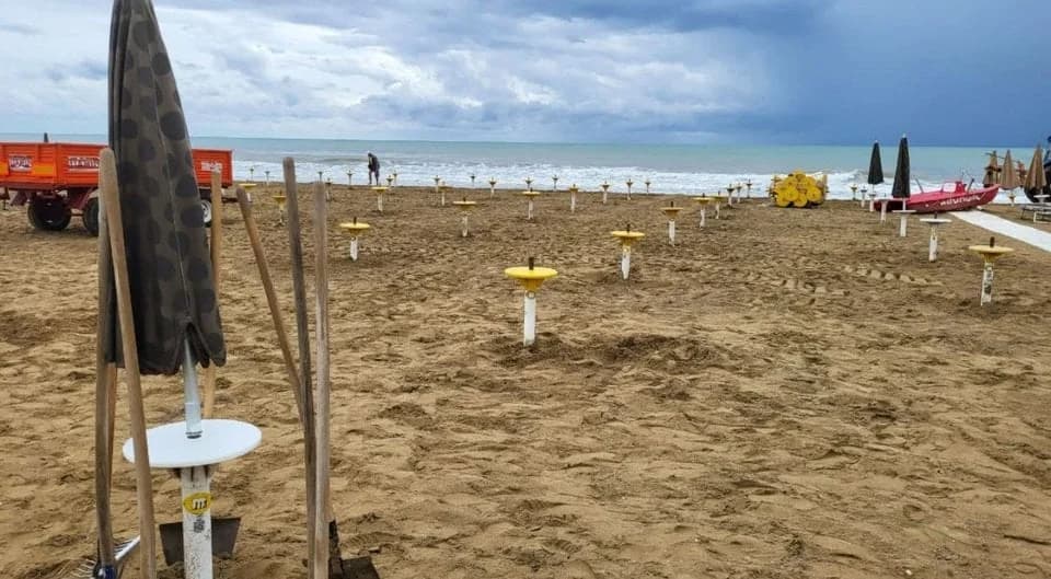 Torbellino Causa Pánico en Playa Italiana